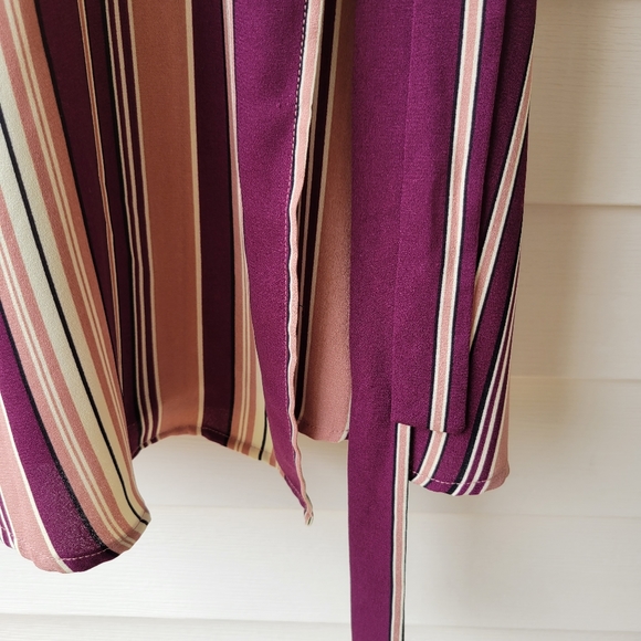 Casual Wraparound Striped Sleeveless Dress Size: M - Picture 6 of 14